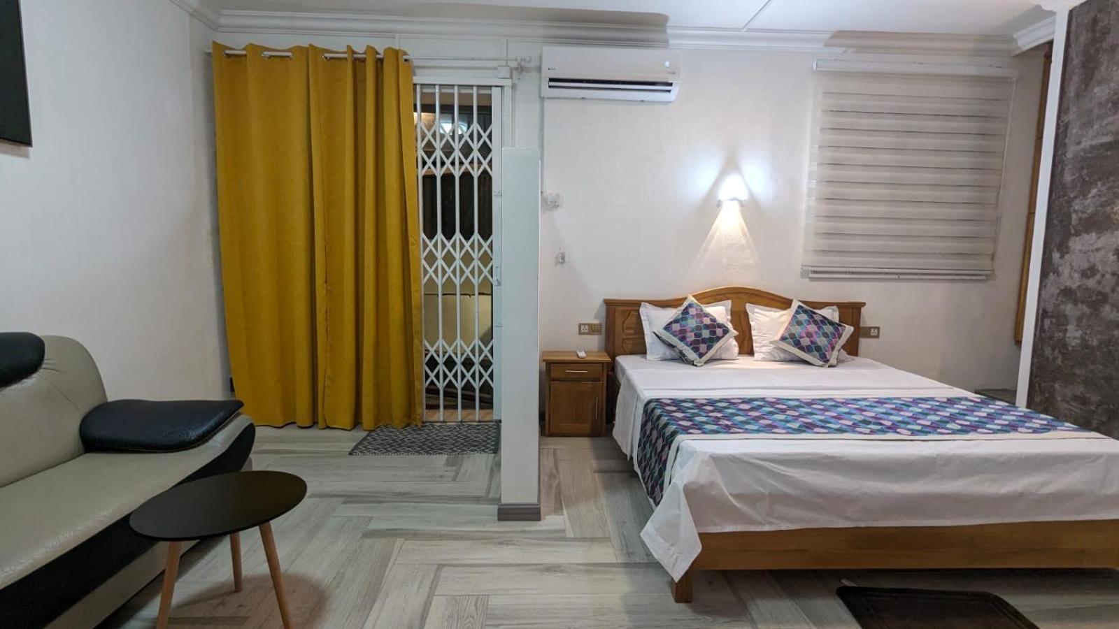 Happy House - Cosy Apartment With Private Pool And Walking Distance To Blue Bay Beach Kültér fotó