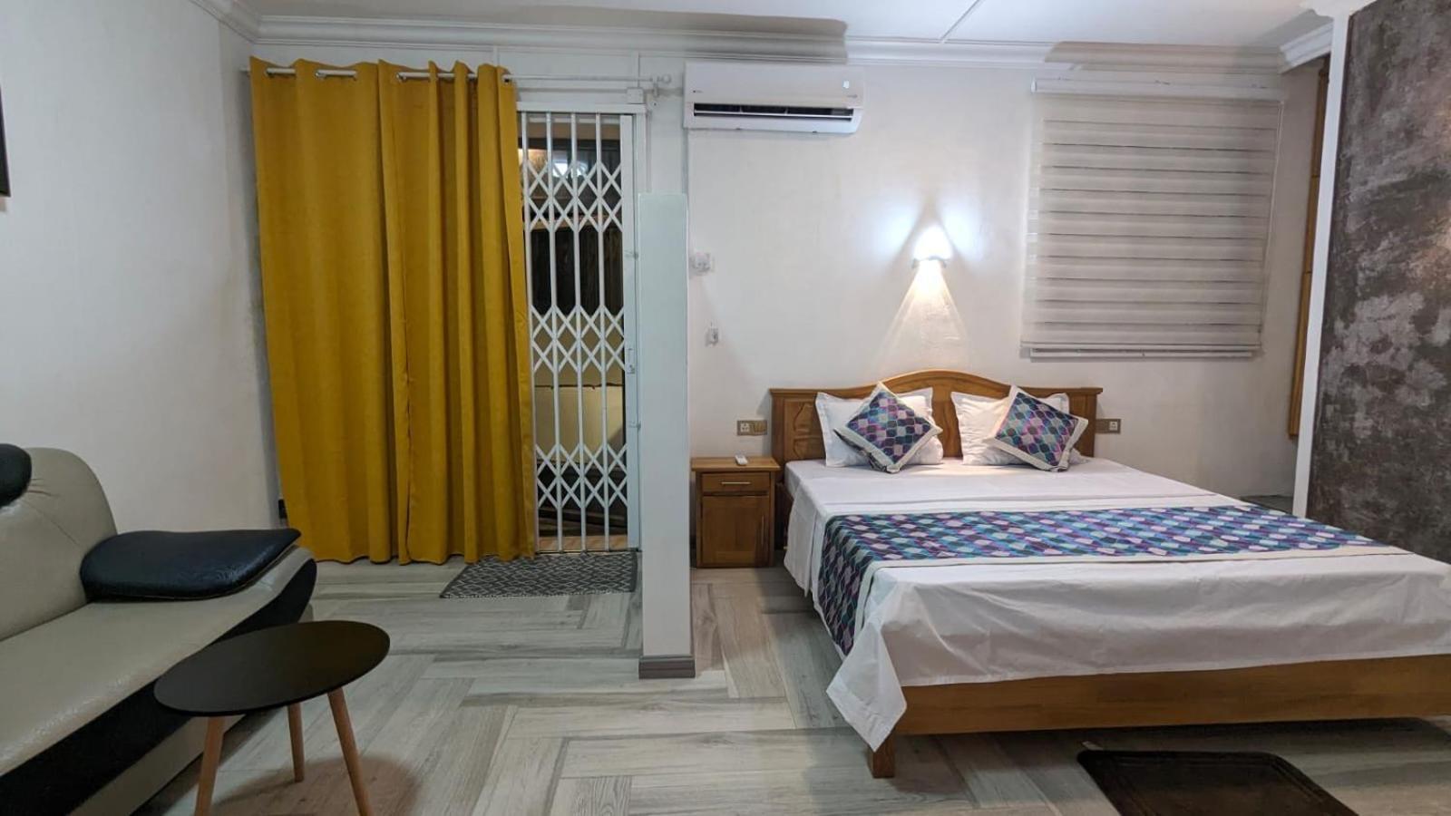 Happy House - Cosy Apartment With Private Pool And Walking Distance To Blue Bay Beach Kültér fotó