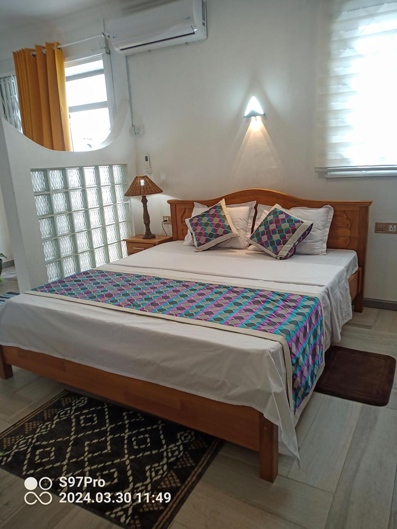 Happy House - Cosy Apartment With Private Pool And Walking Distance To Blue Bay Beach Kültér fotó