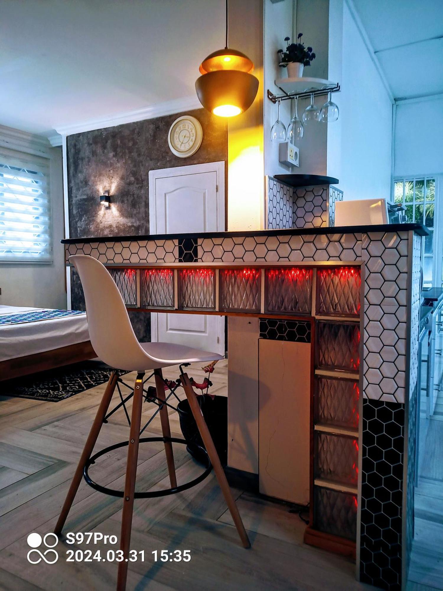 Happy House - Cosy Apartment With Private Pool And Walking Distance To Blue Bay Beach Kültér fotó